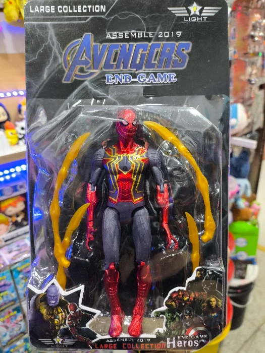 Muñecos Vengadores