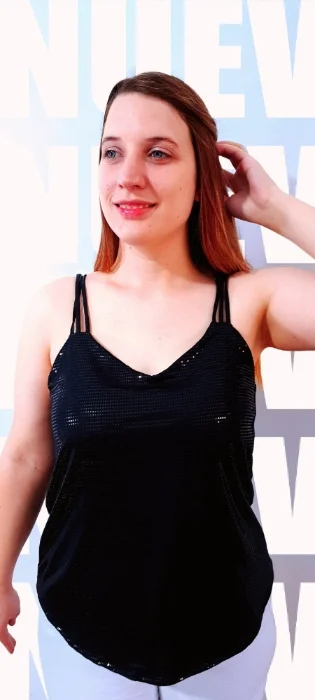 Blusa  de  Fiestas  con  Frillos