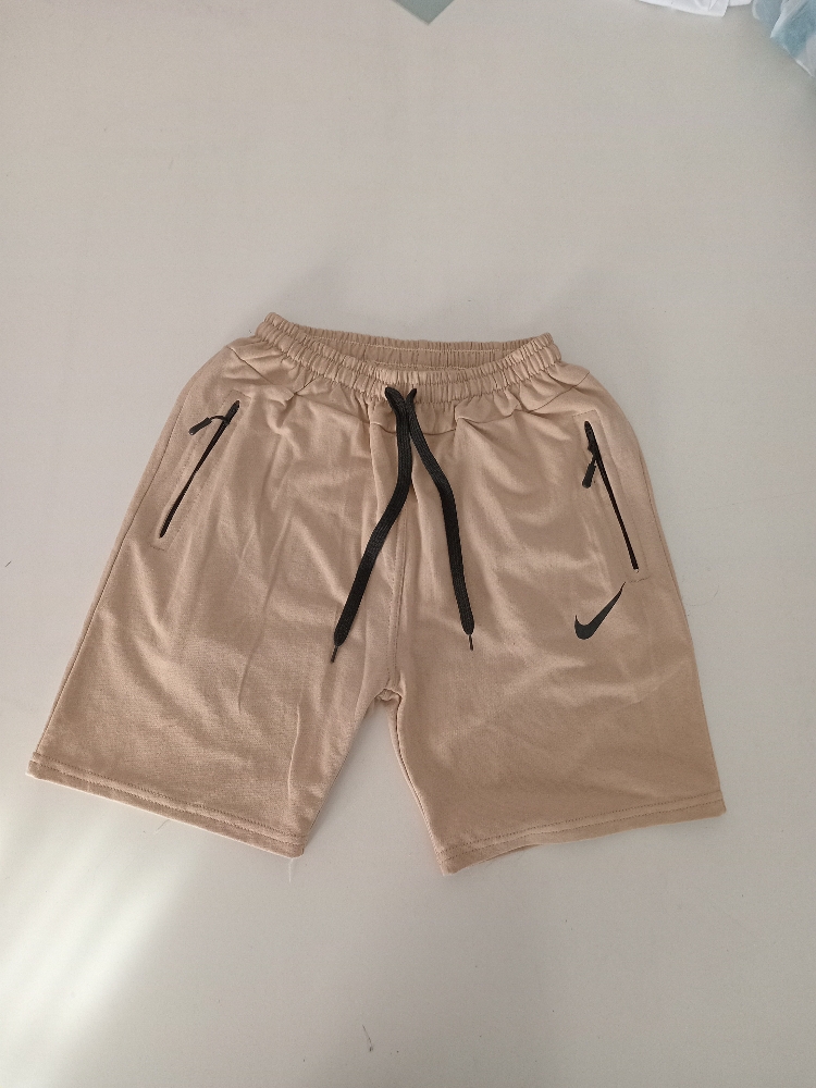 Short - Imagen 2