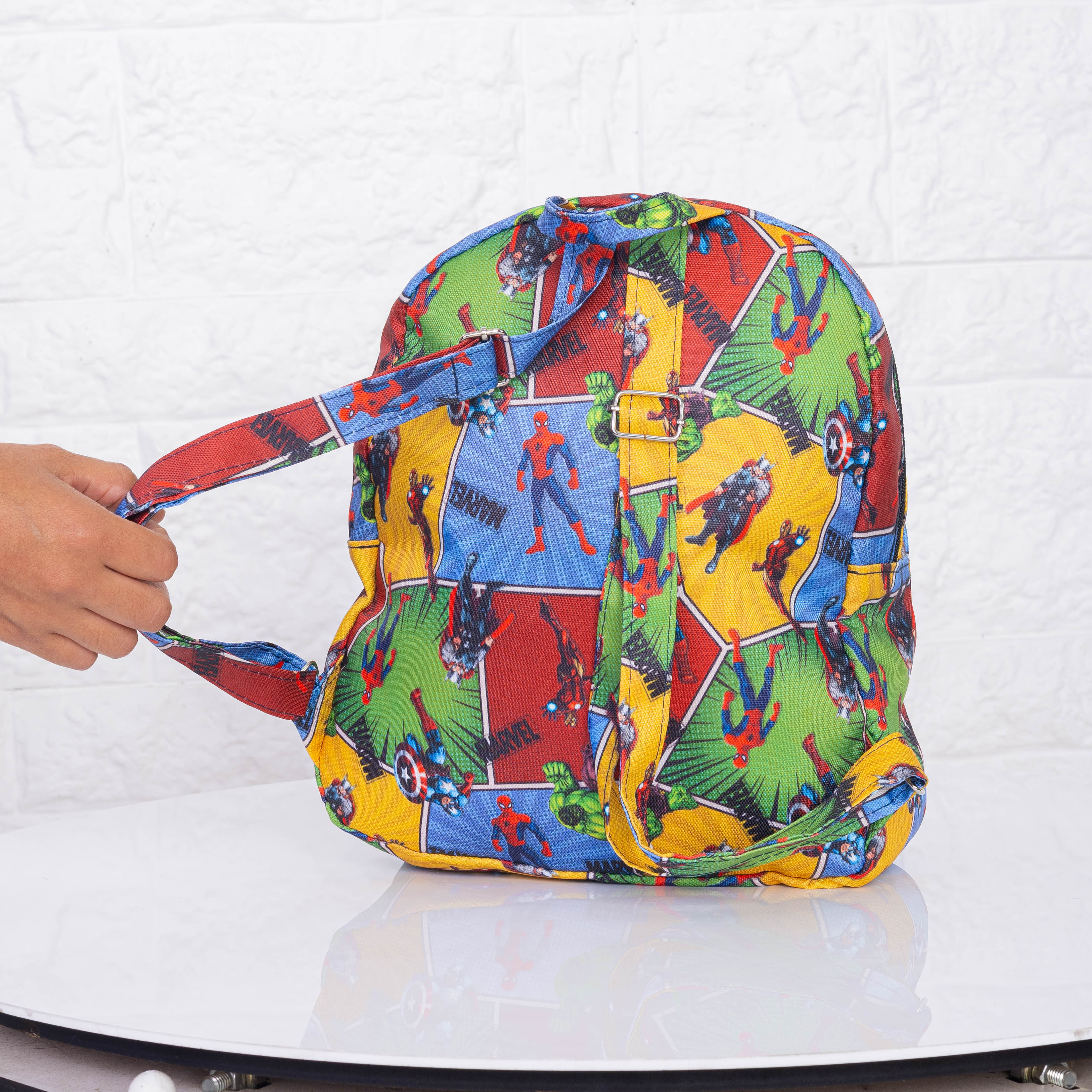 Mochilas Unicornio Marvel Infantil Niños Espacioso Personajes con Cierre - VS246533.jpg