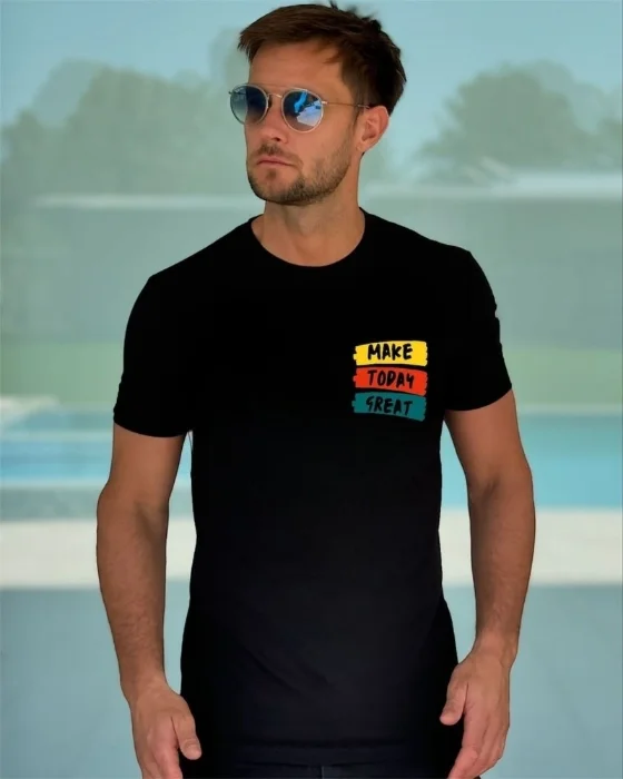 Remera Make