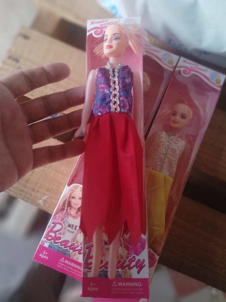 Oferta Muñeca en Cajita - Imagen 2