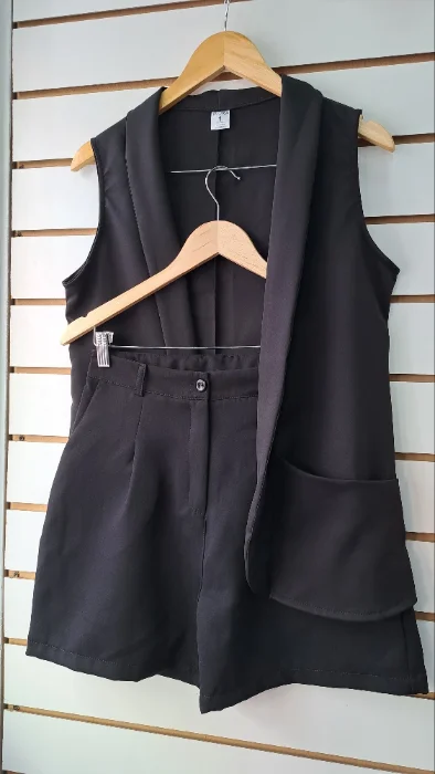 Conjunto Sastrero