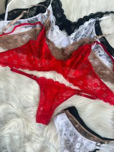 Conjunto Bralette con Aro Encaje