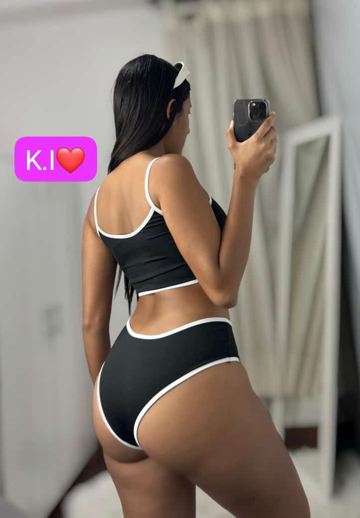 Bikini Karol - ee2cffbe-ca23-49d6-86b0-f18cc9137a96.jpeg