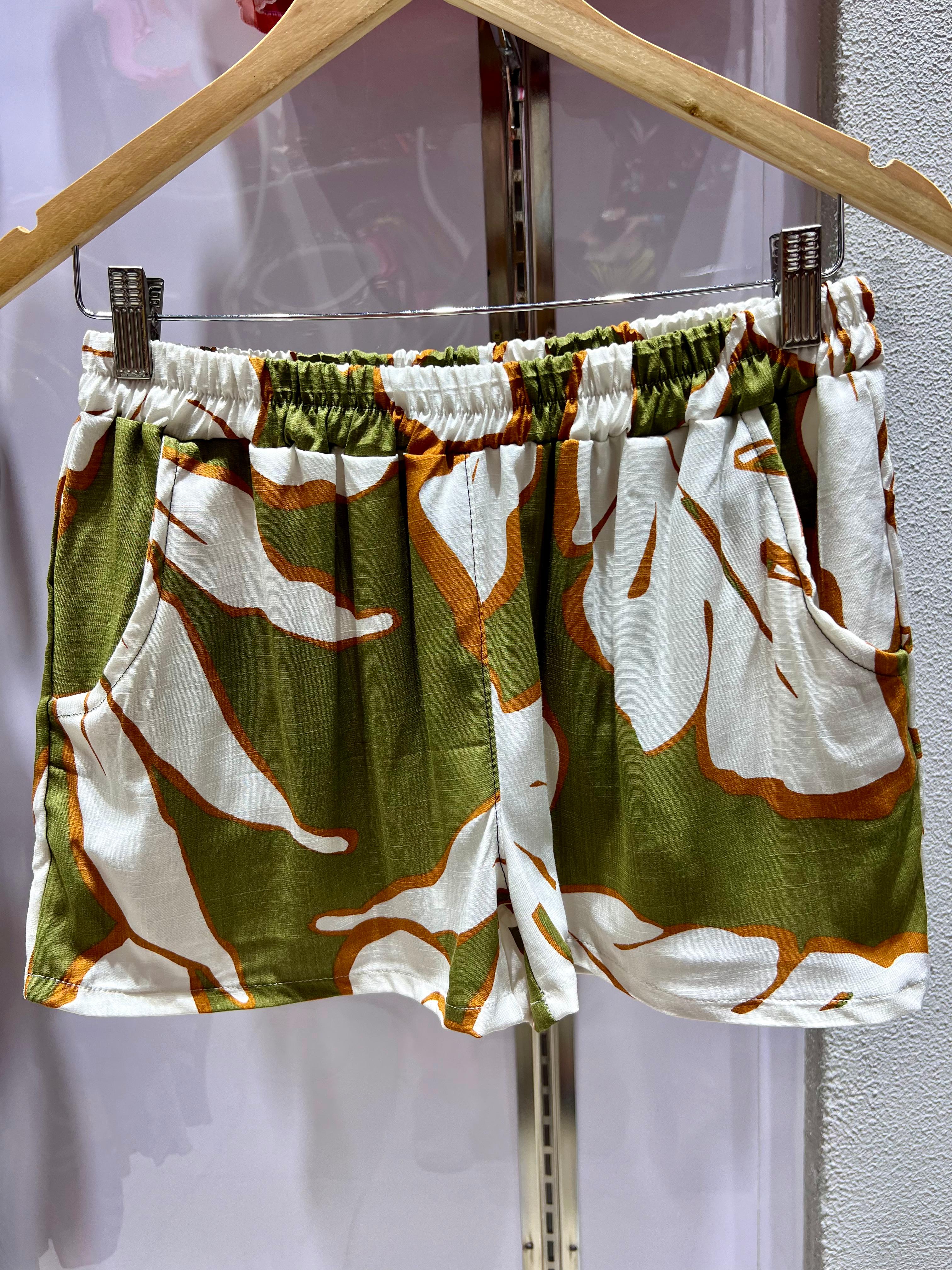 Short de Lino Elastizado T. 2 al 6 - 4bd26045-b7de-40d6-a51a-8e92e3dde341.jpeg