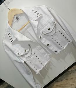 Campera Mom Desflecada(con Tachas y Cadenas - Miniatura 1