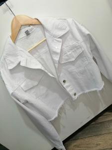 Campera Mom Desflecada(con Tachas y Cadenas - Miniatura 5