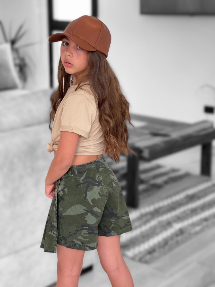 Short Pollera de Nena Tableada de Gabardina - Imagen 3