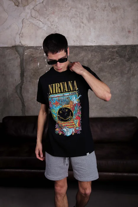 Remera Nirvana