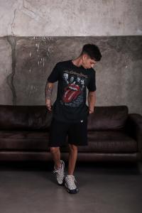 Remera Rolling