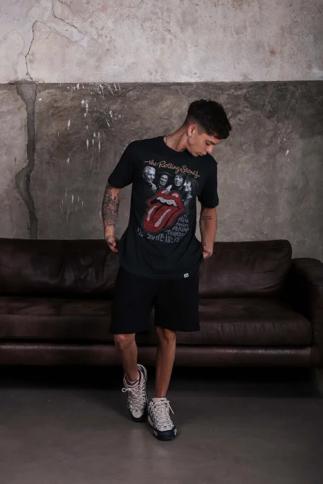 Remera Rolling
