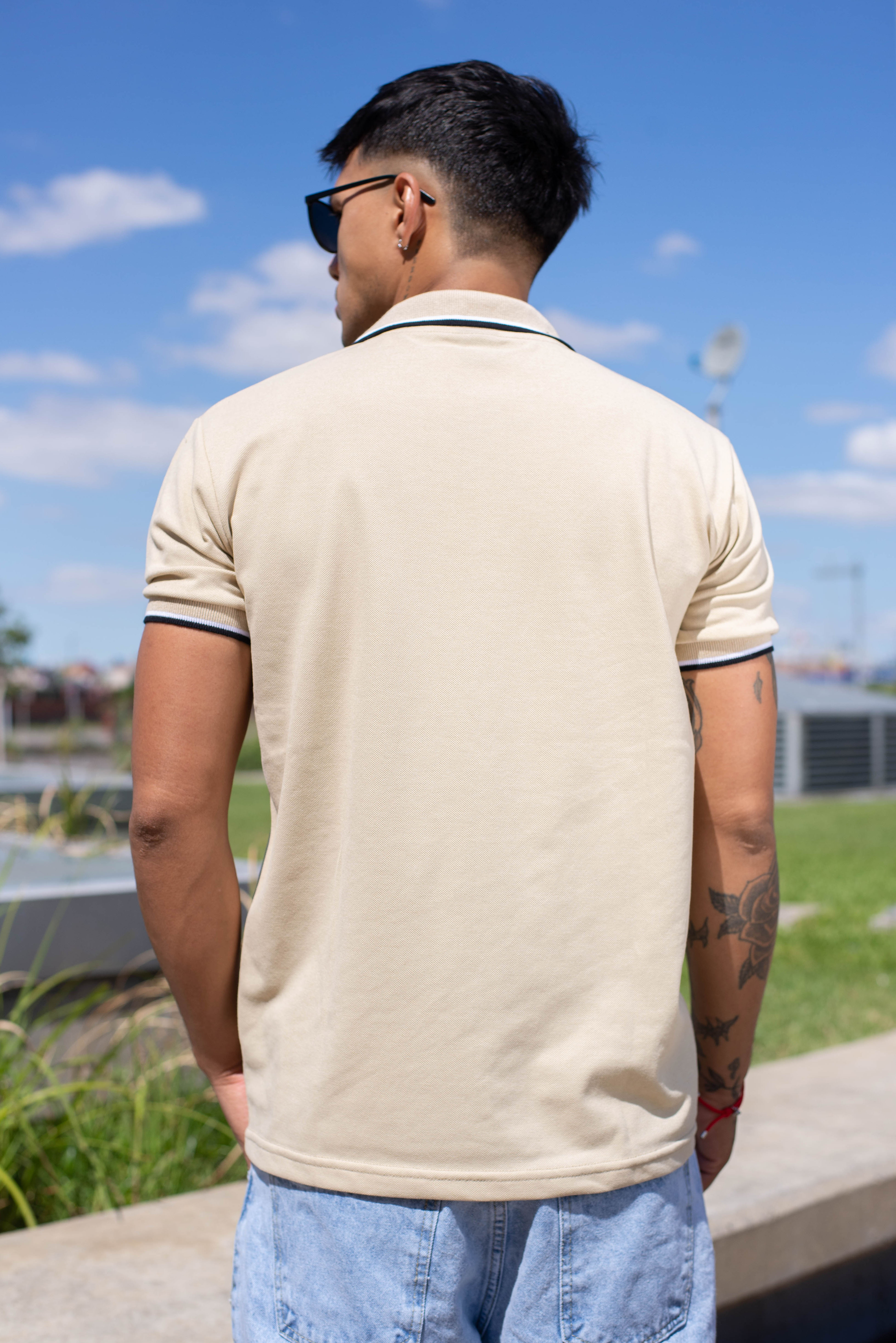 R99 - Chomba de Pique Beige - CCJ9.jpg