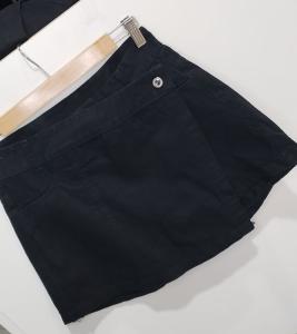 Short -pollera (con Tachas) - Miniatura 4
