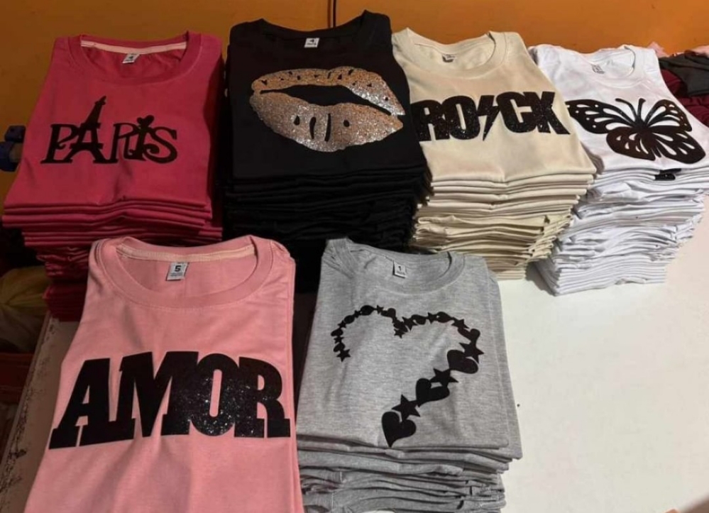 Remera Especial con Aplique Algodón Peinado - Imagen 4