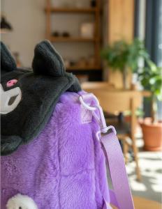 Mochila Bandolera Infantil Peluche  Kuromi Niñas Espacioso  Liviana Moderna Cómoda - Miniatura 6