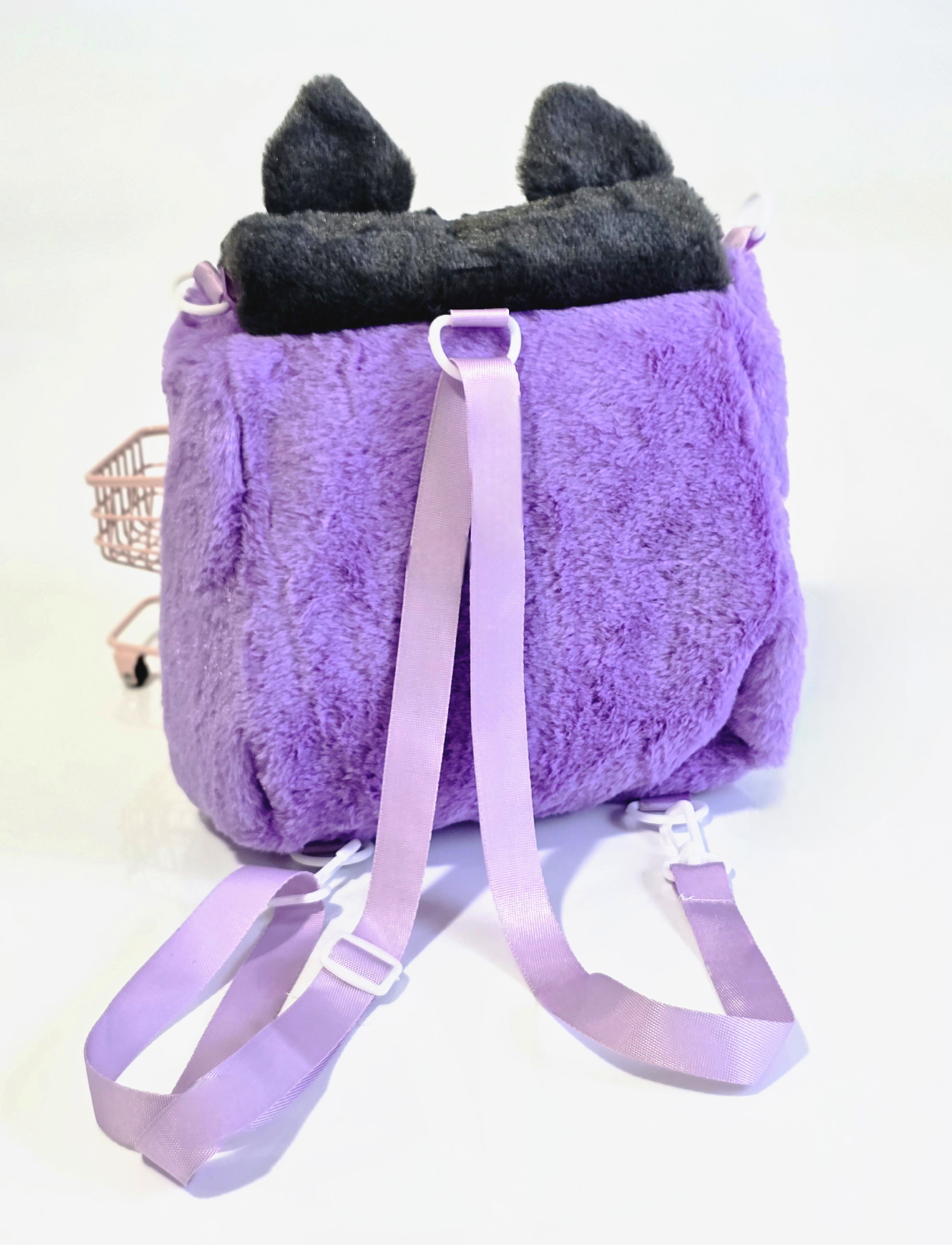 Mochila Bandolera Infantil Peluche Kuromi Niñas Espacioso Liviana Moderna Cómoda - 20250217_100232.jpg