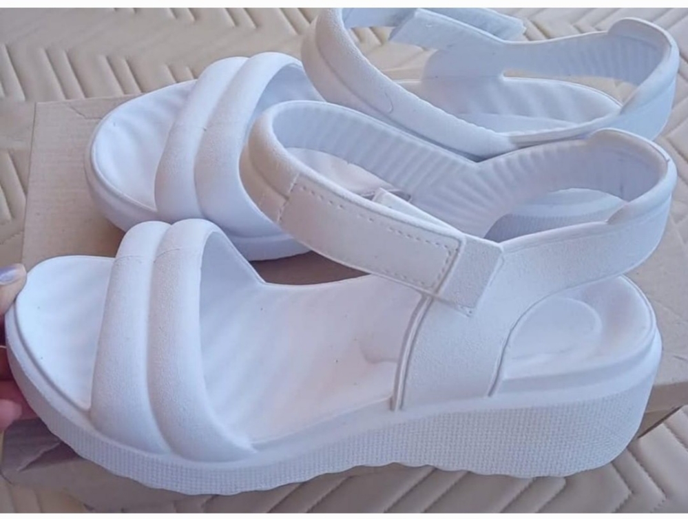 Sandalias Expanso con Velcro - Imagen 2