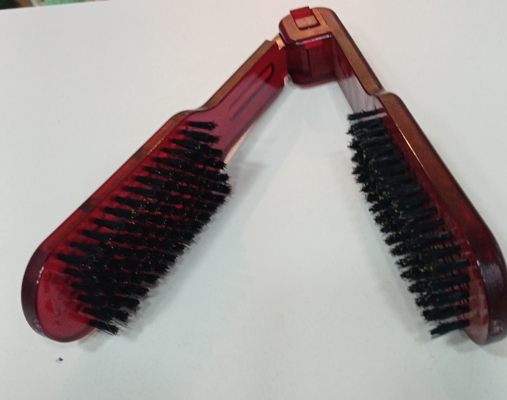 Cepillo Pinza Alisador con Cerdas Compactas para Usar con Planchita - Imagen 4