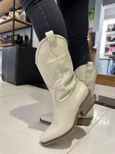 Texana Miley Cuero - Miniatura 6