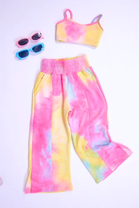 Conjunto Batik Pantalón Mom y Top con Bretel