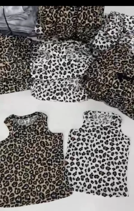 Musculosa al Cuerpo de Mujer