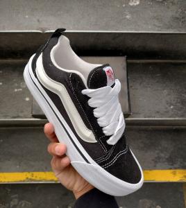 Vans Knu