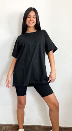 Remera Oversize Color Negro - Imagen 2