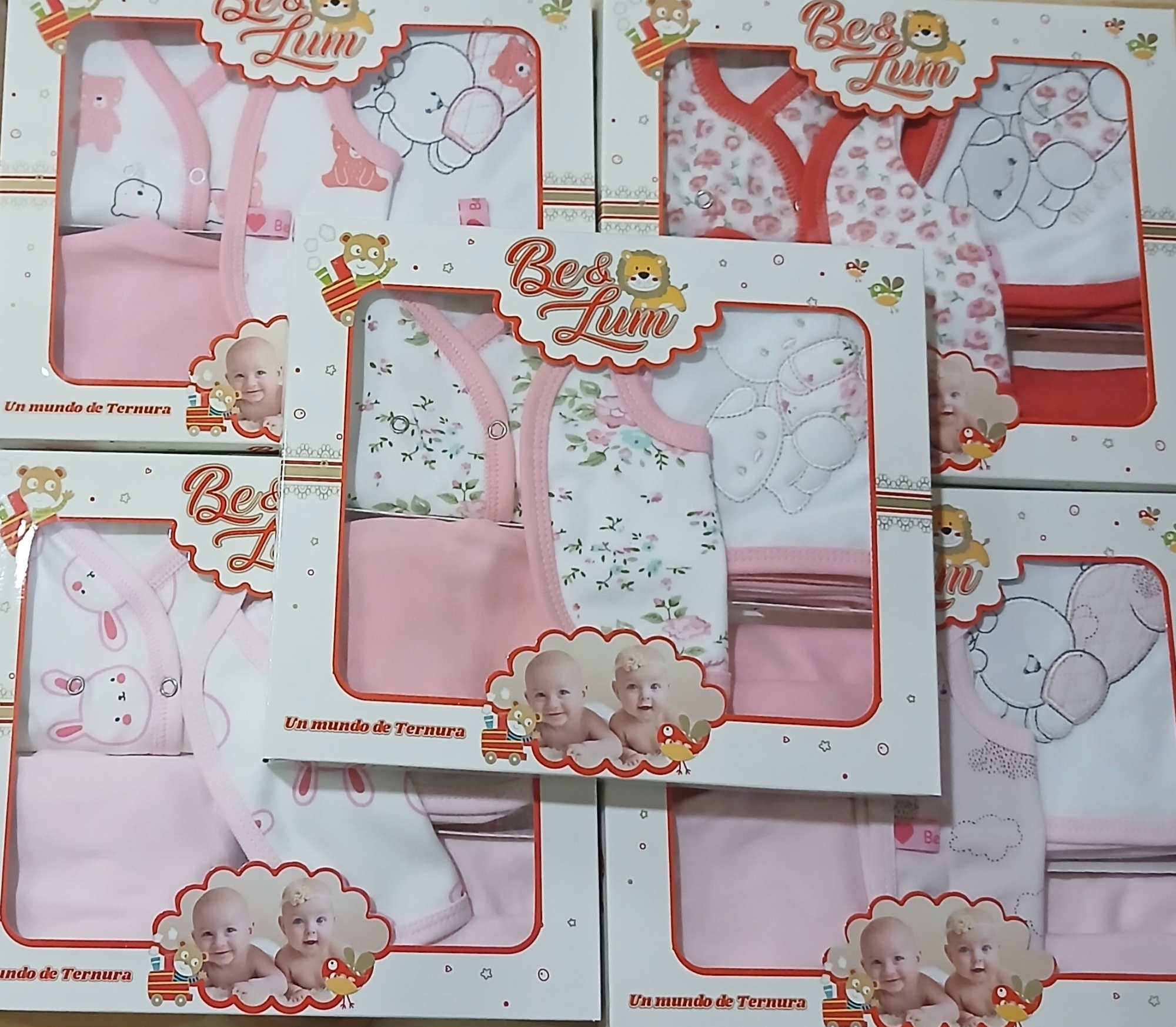 Ajuar de 5 Piezas en Caja - Imagen 3