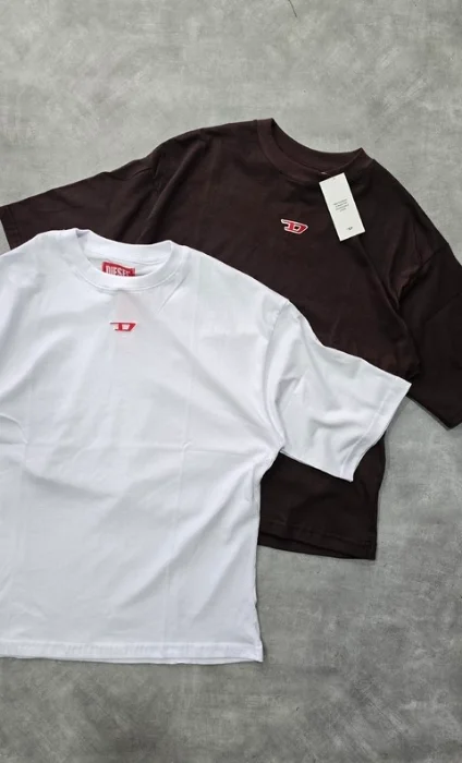 Remera Diesel Oversize
