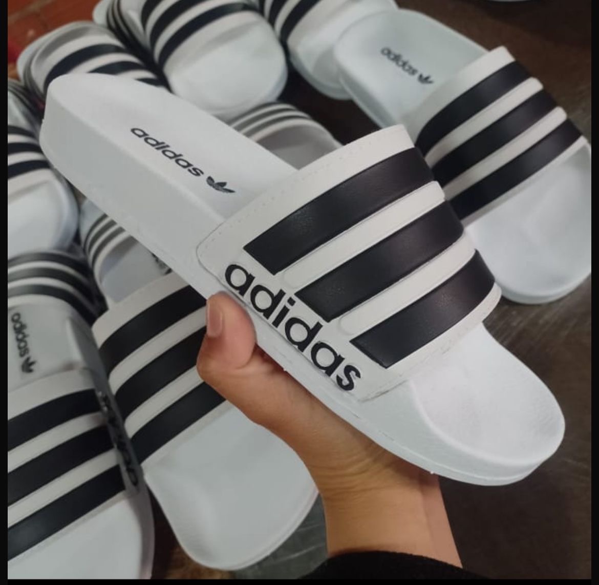 Ojotas Adida - 31230d2d-b4f8-483d-ae34-9f7d778306eb.jpeg