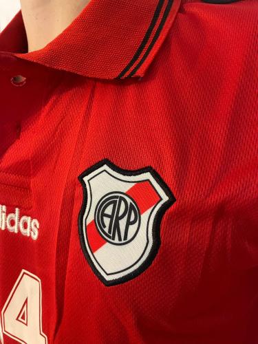 Camiseta River Retro 94 Colección. - Miniatura 3