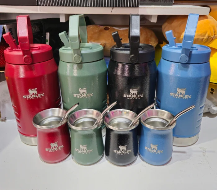 Tereré Térmico de 2 Litros con Mate