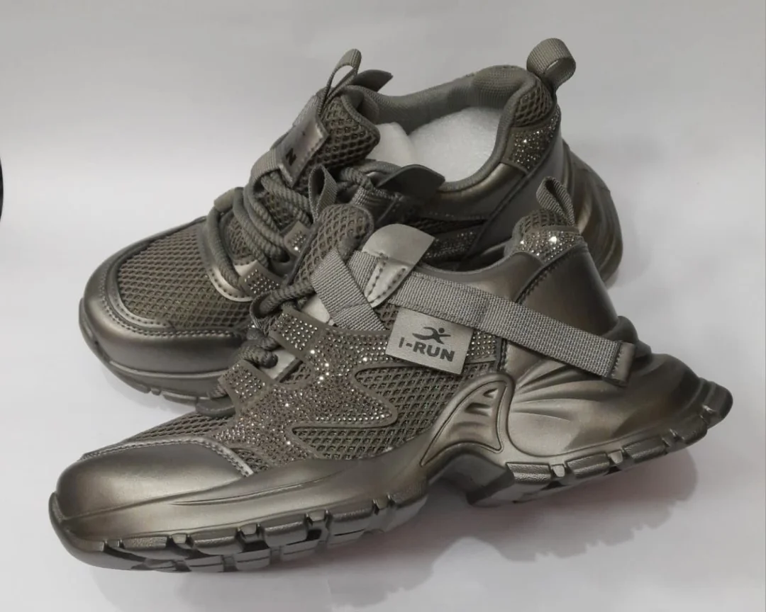 Zapatillas Brillos ,, Irun - Imagen 1