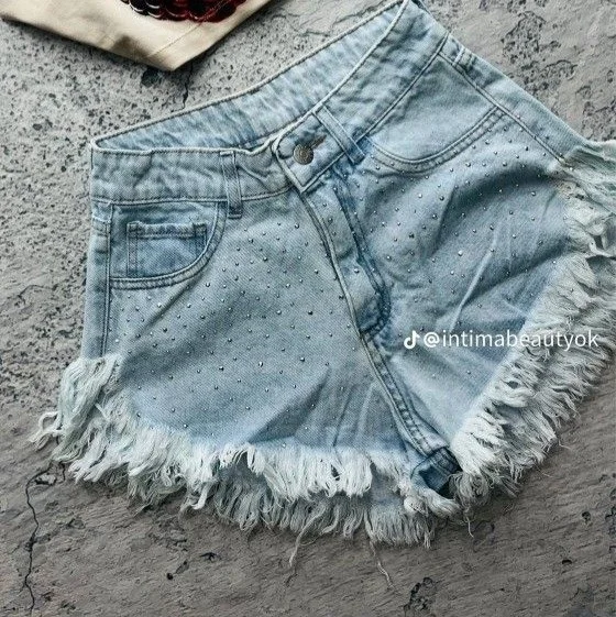 Short Playero Strass