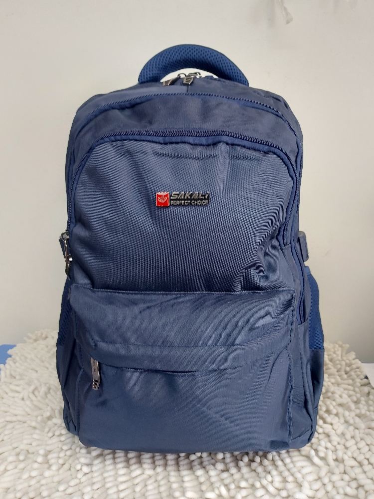 Mochilas de Hombre y Demás - Imagen 1