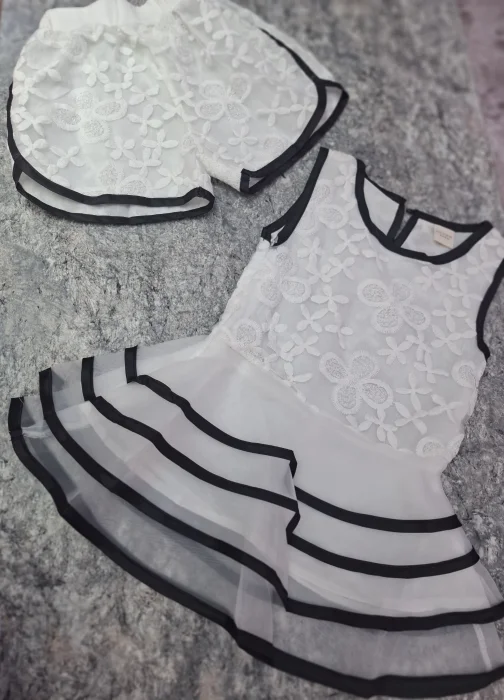 Conjunto Vestido y Shorts