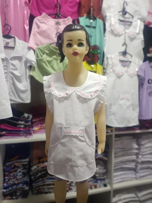 Pechera Nena Escolar Marca Arciel