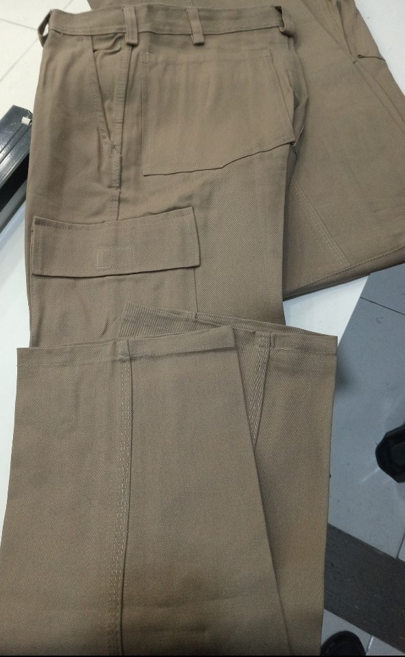 Pantalon Cargo de Trabajo - Imagen 2