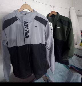 Rompeviento Campera No Nike - Miniatura 5