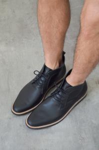 Zapato de Vestir Bota Botita Zapatilla Borcego Cuero Vacuno Negro Suela Marron Blanco - Miniatura 2