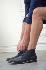 Zapato de Vestir Bota Botita Zapatilla Borcego Cuero Vacuno Negro Suela Marron Blanco - Miniatura 4