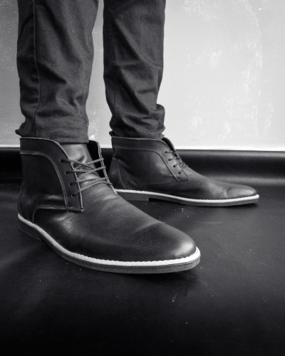 Zapato de Vestir Bota Botita Zapatilla Borcego Cuero Vacuno Negro Suela Marron Blanco - Miniatura 6