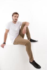 Cuero Vacuno Zapatilla Negra Blanca Suela Chocolate Marron - Miniatura 3