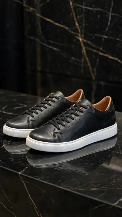 Cuero Vacuno Zapatilla Negra Blanca Suela Marron Chocolate