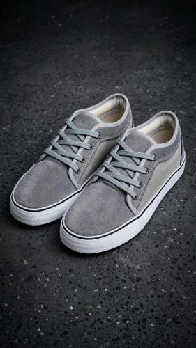 Zapatillas Gris Negras Blancas Bordo Azul