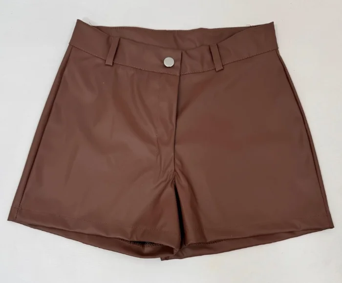 Shorts Clasico Cuerina