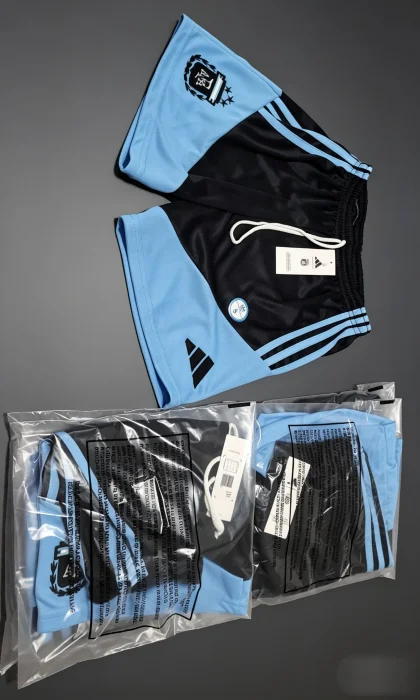 Short Bordados de Cuadros
