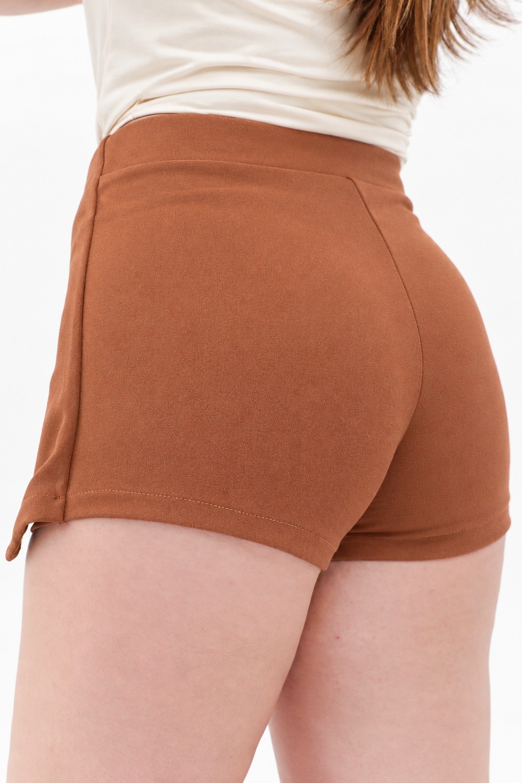 Short Pollera C/tajo Crep - Imagen 3