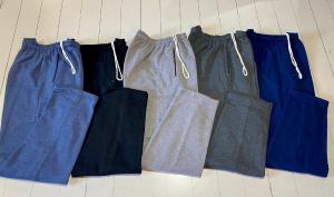 Jogging Frisado Especiales con Cierre en el Bolsillo